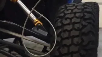 ORI Struts Lifting Tire Off Ground With Nitrogen In Lower Chamber